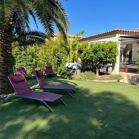 Villa Avec Piscine Gallargues-le-Montueux Extérieur photo